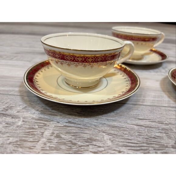 Homer Laughlin Georgian Eggshell Vintage Tea Cups and Saucers 8pc set - Picture 3 of 12